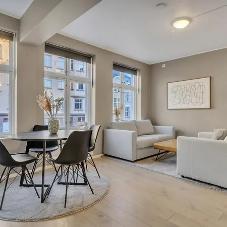 Bryggen Gateway Homes Daire *